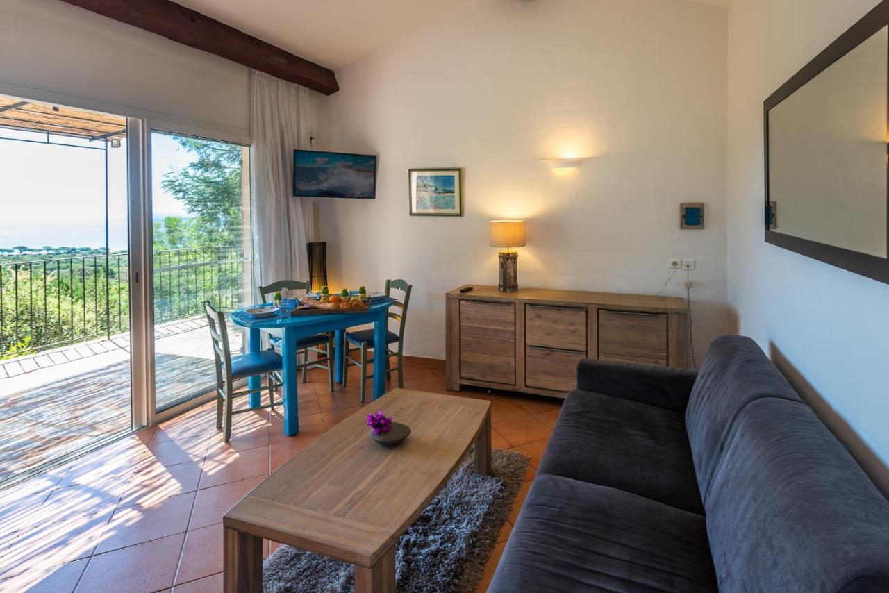 Résidence Belvedere De Palombaggia Village de vacances Porto-Vecchio (Corsica)